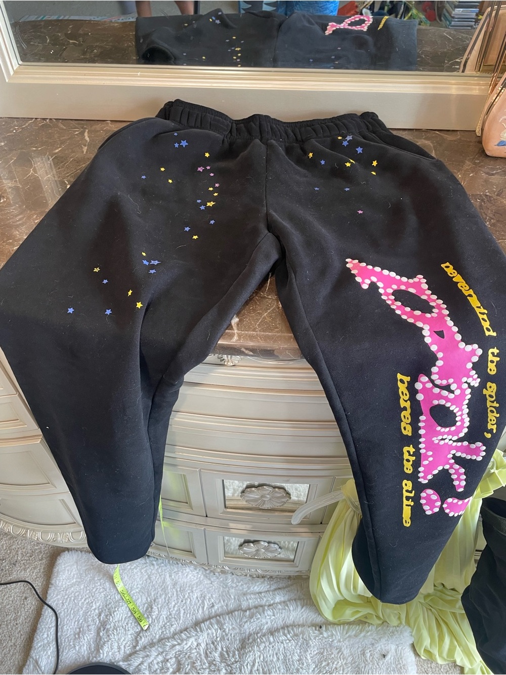 Black Graphic Pink sp5der with Pink 'peaks' Logo and Star Accents